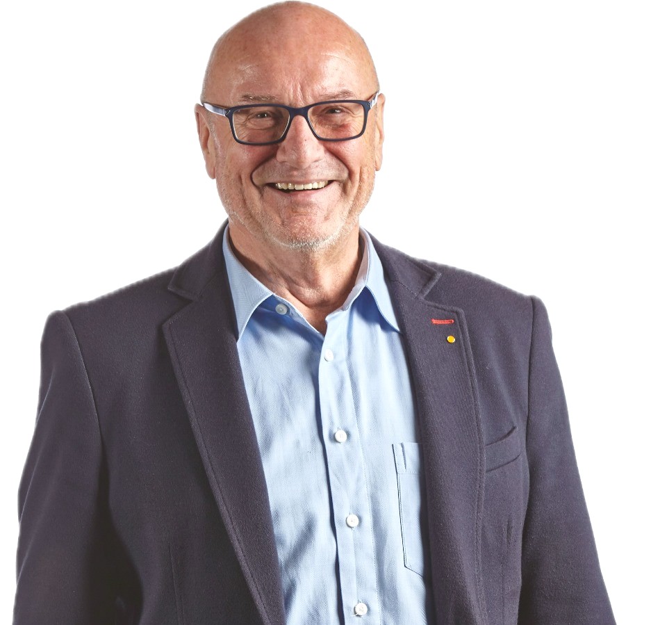 Auf dem Bild sieht man Ehrenpräsident Walfried Weber